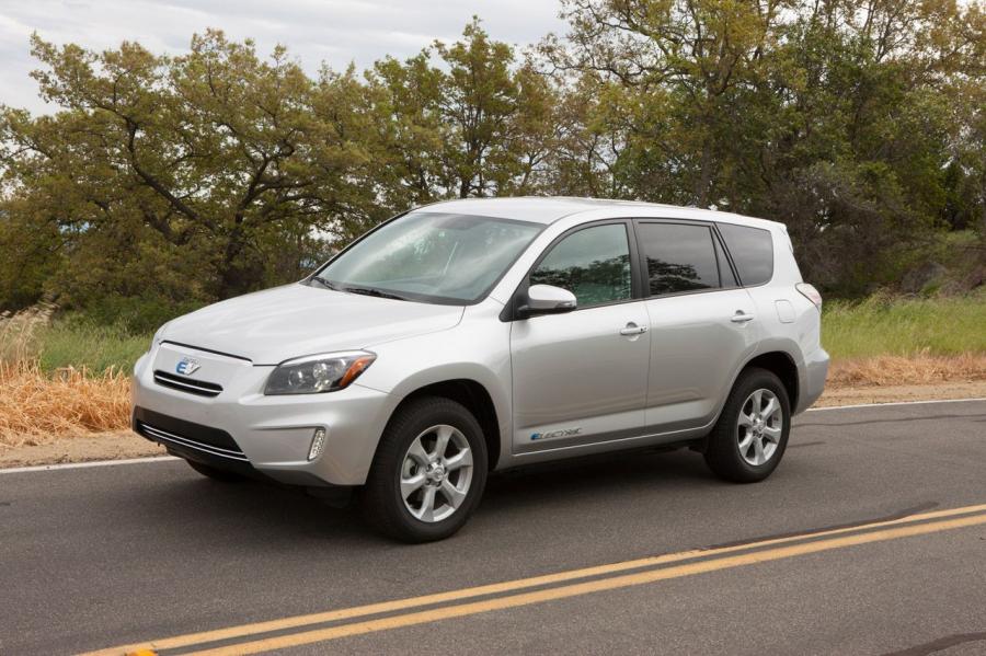  Toyota RAV4 EV 2012 года  (фото 64 из 107)